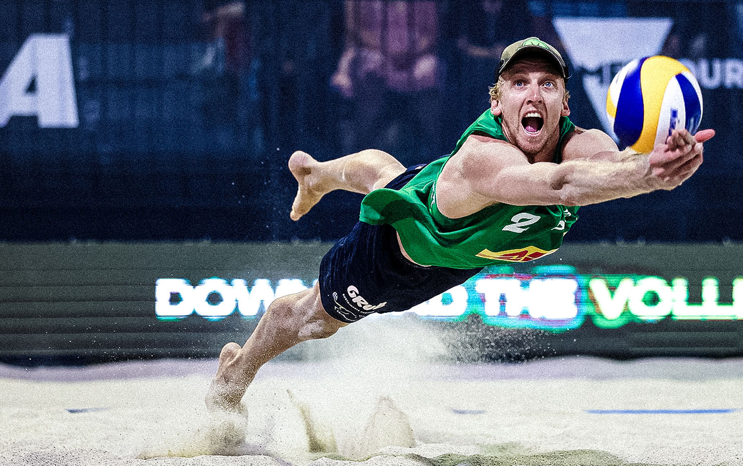 港足必須在 港足必須在